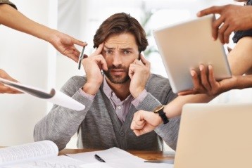 Two Key Early Warning Signs Of Business Stress